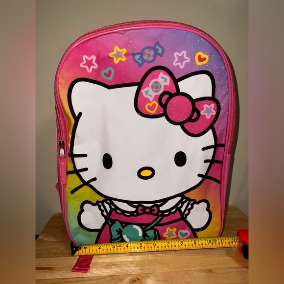 Hello Kitty
Light Weight Backpack - Picture 4 of 8